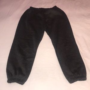 dark grey sweatpants - plt